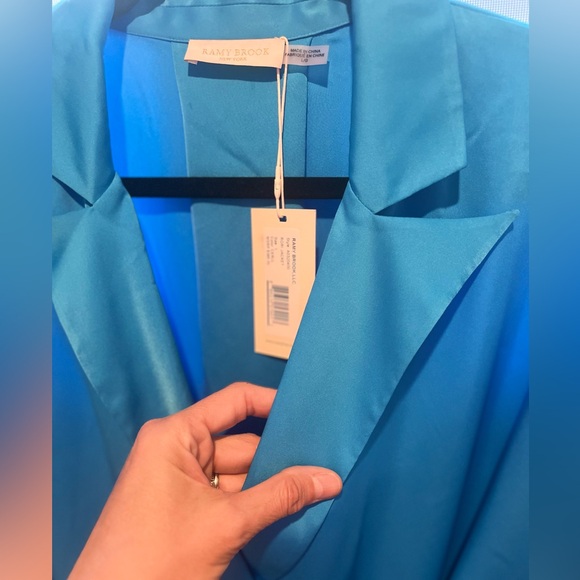 NWT Ramy Brook Rori Jacket satiny jacket kimono wrap cerulean blue, size L - Picture 8 of 14